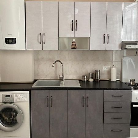 Hestia Hotel Gyumri Luaran gambar