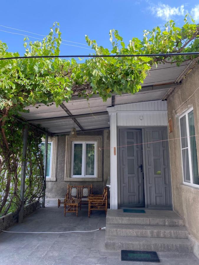 Hestia Hotel Gyumri Luaran gambar